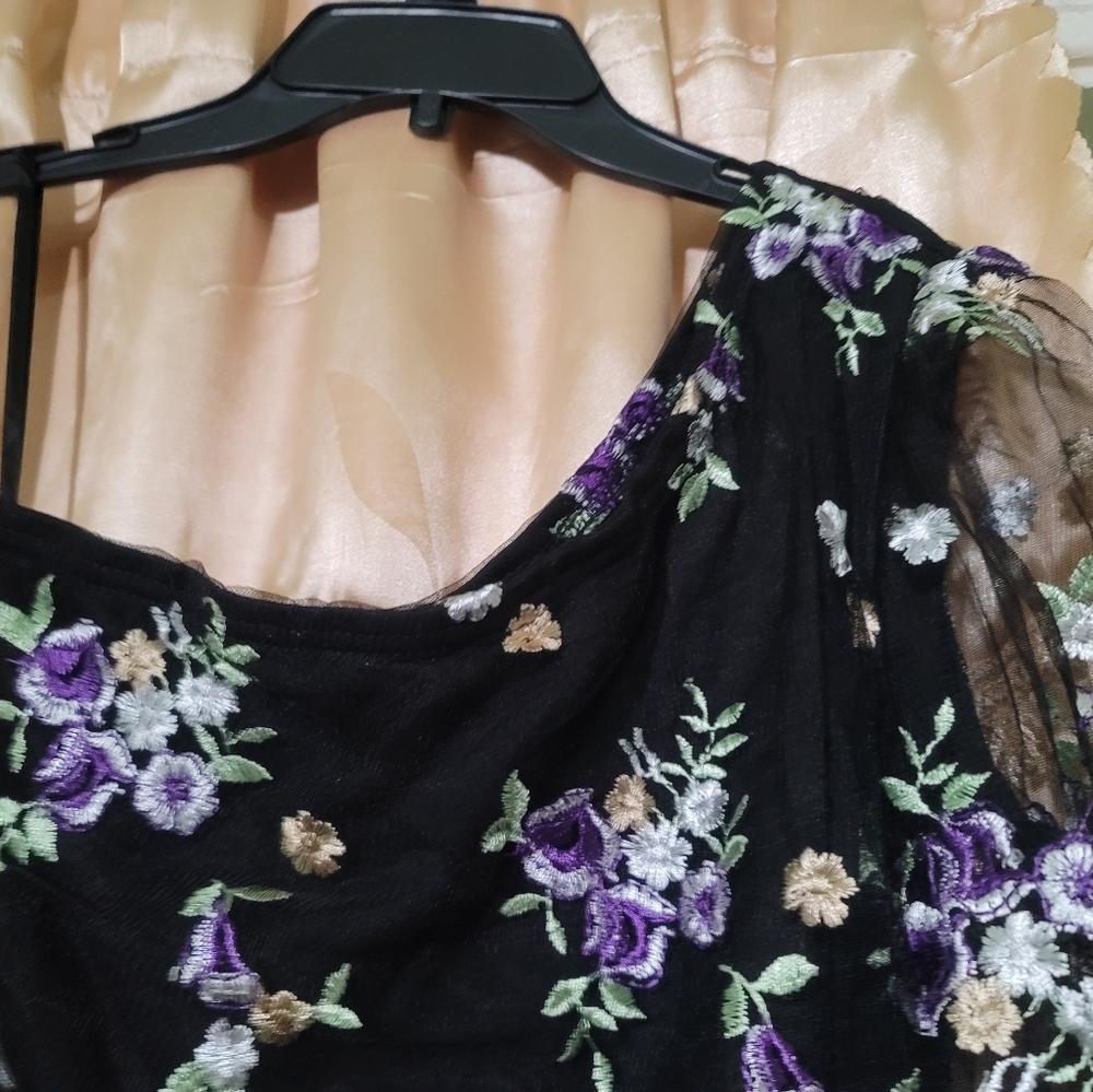 Mini Dress - Picture 4 of 5